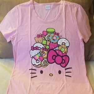 Hello Kitty Tshirt